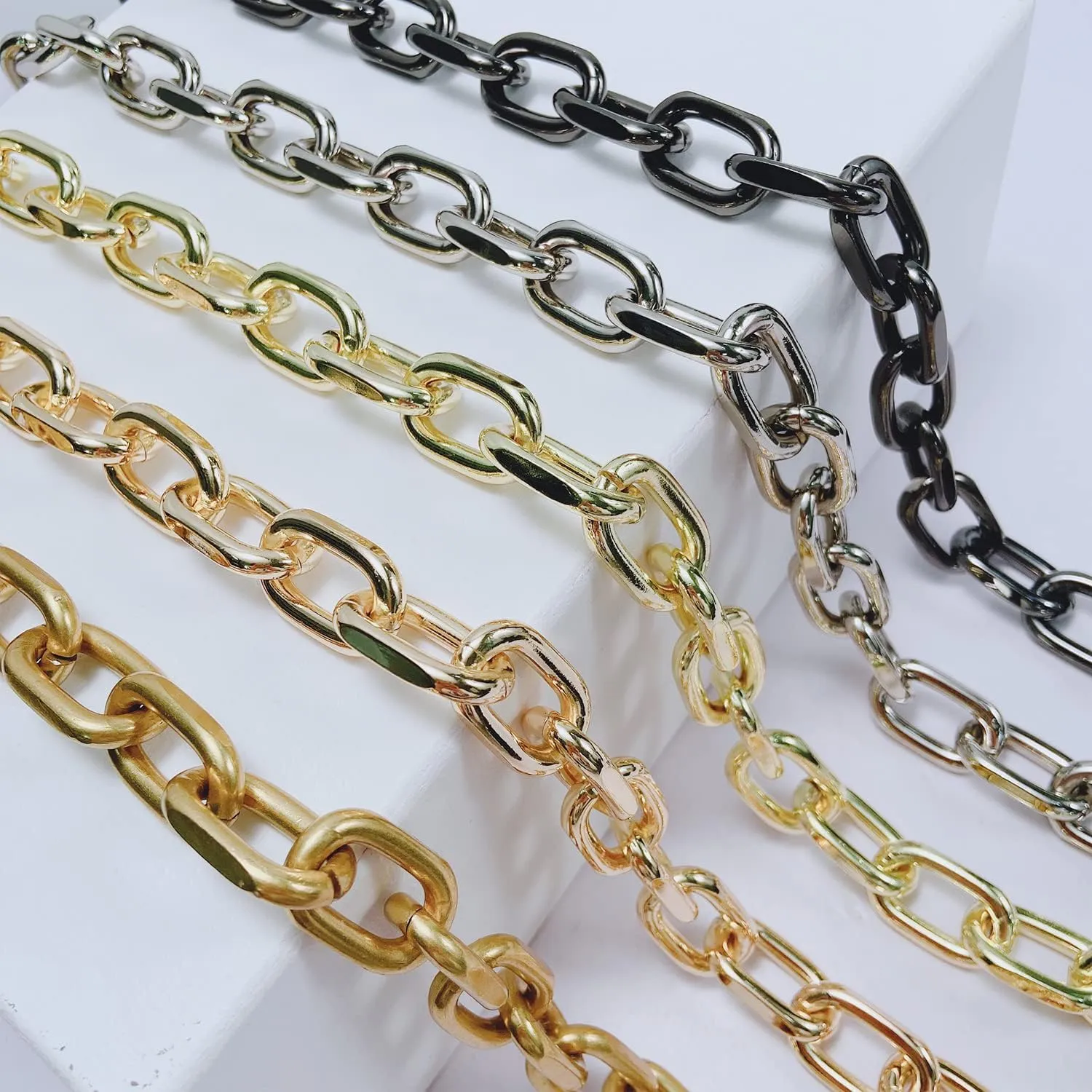 39.3inch Alloy O Shape Metal Chain DIY Shoulder Cross Body Sling Purse Handbag Clutch Replacement Strap Comfortable Flat(Light Gold)