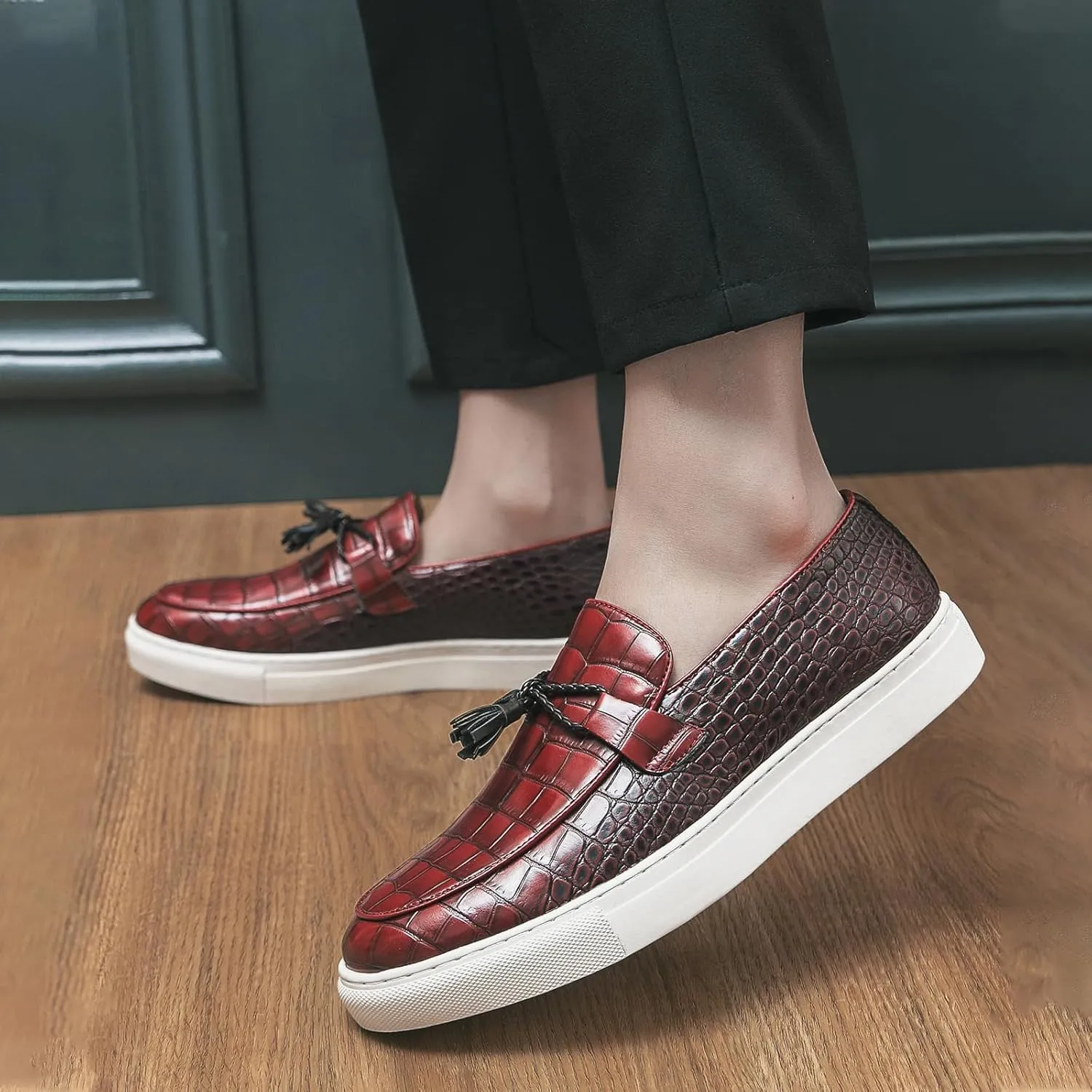 Aceptolcom Men's Crocodile Pattern Leather Shoes Tassel Loafers,Fashion Causal Business Luxury Non-Slip Slip On Dress Shoes Penny Loafers