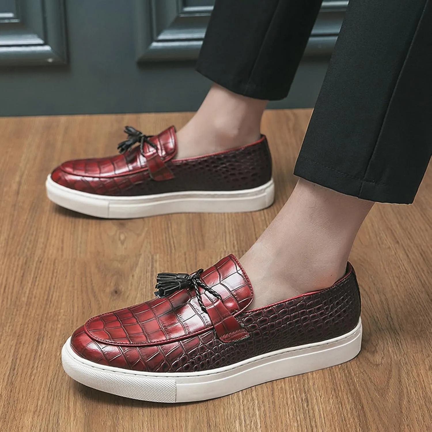 Aceptolcom Men's Crocodile Pattern Leather Shoes Tassel Loafers,Fashion Causal Business Luxury Non-Slip Slip On Dress Shoes Penny Loafers