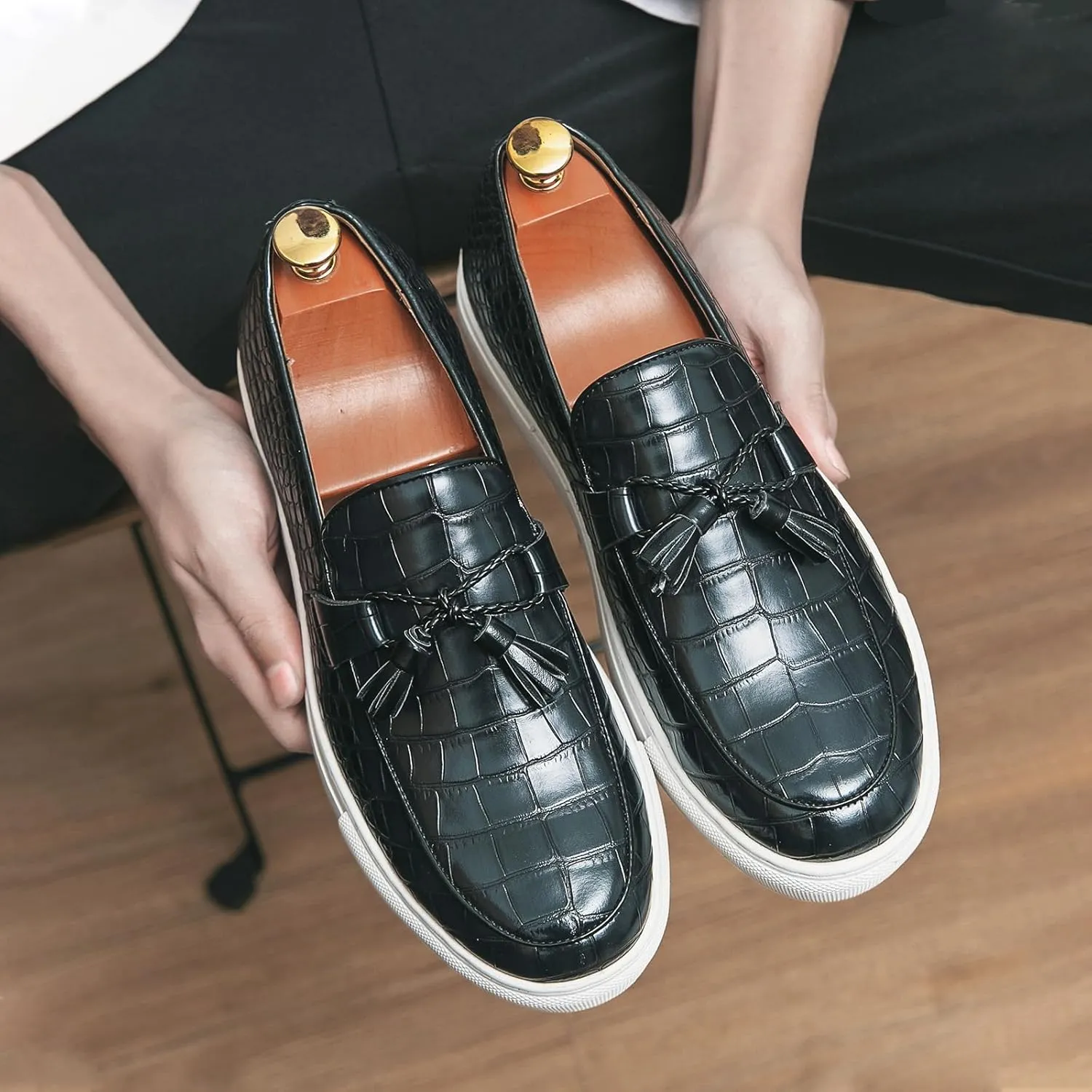 Aceptolcom Men's Crocodile Pattern Leather Shoes Tassel Loafers,Fashion Causal Business Luxury Non-Slip Slip On Dress Shoes Penny Loafers