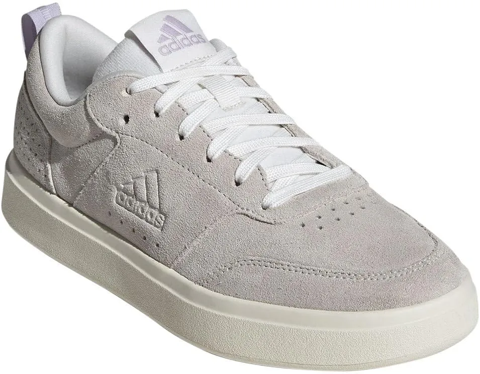 adidas Women's Sneaker