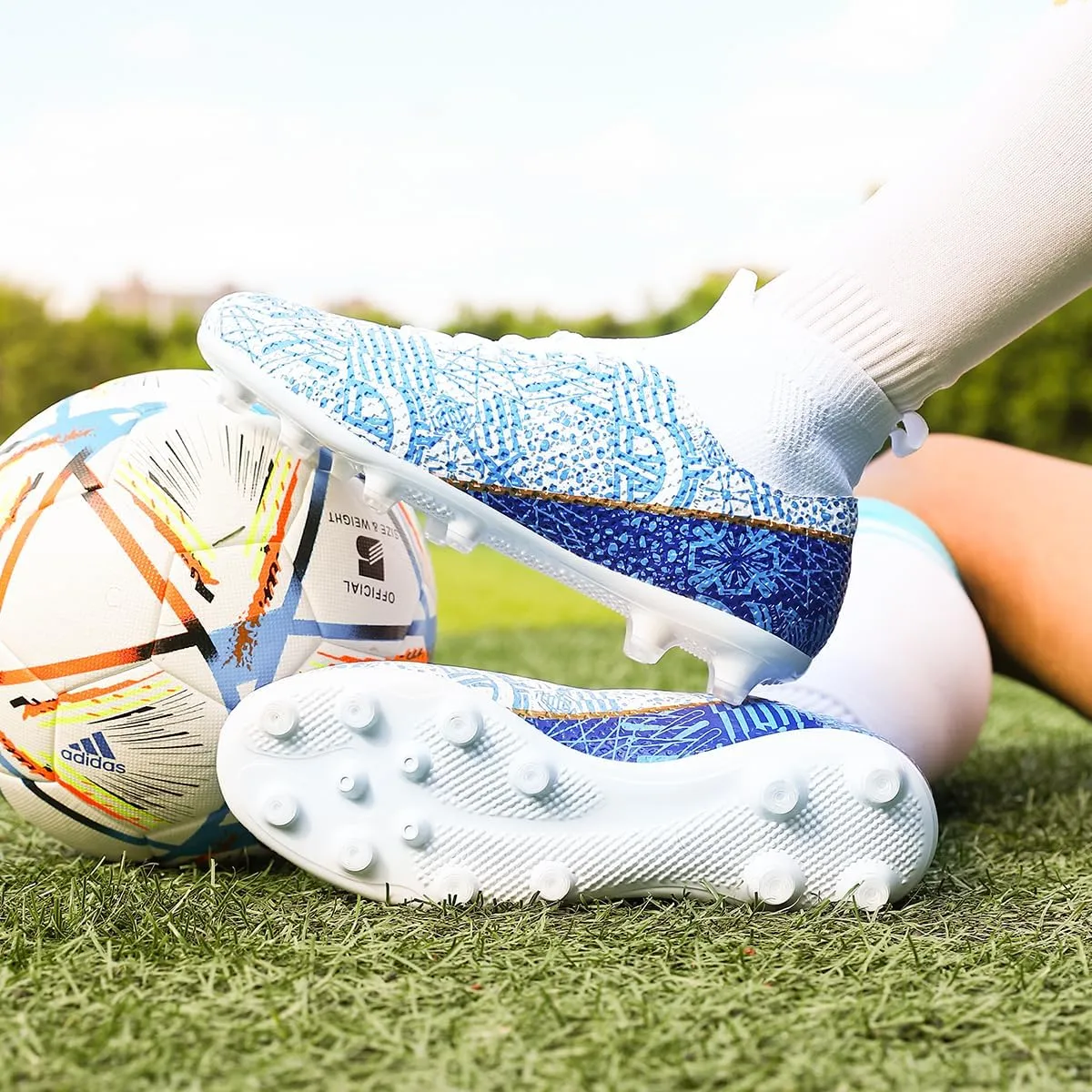 Adult Soccer Cleats Men Lightweight Football Boots Breathable Professional Sneaker Sport Athletic Ground Football Shoes