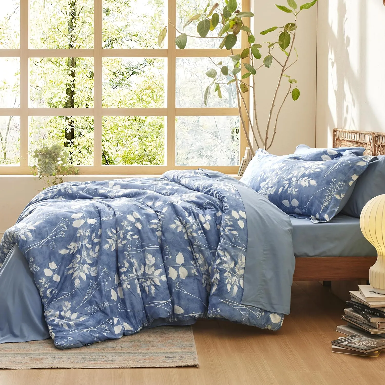 Bedsure King Size Comforter Set - 7 Pieces Floral Blue Soft Bedding Sets, King Bed in a Bag with Botanical Flowers Comforter, Sheets, Pillowcases & Shams