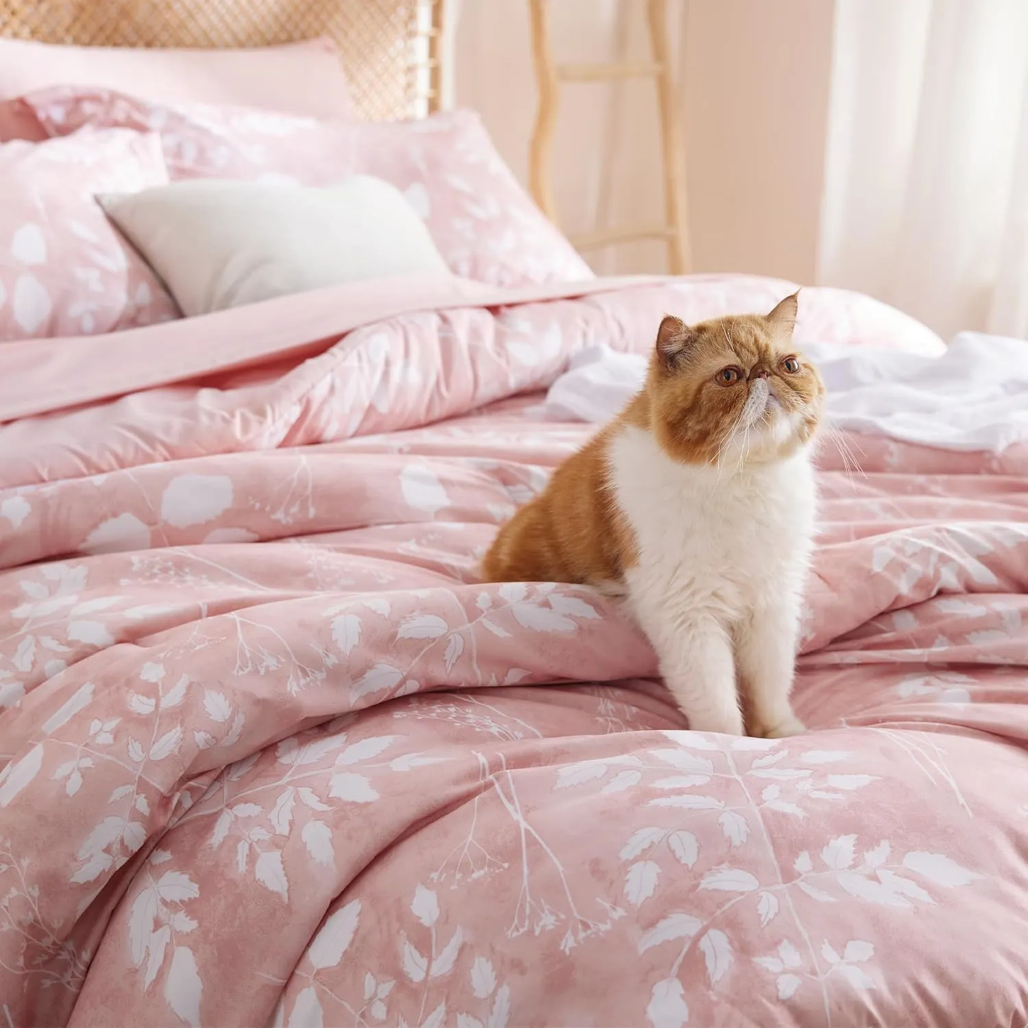 Bedsure Queen Comforter Set - 7 Pieces Floral Pink Soft Bedding Sets, Queen Bed in a Bag with Botanical Flowers Comforter, Sheets, Pillowcases & Shams