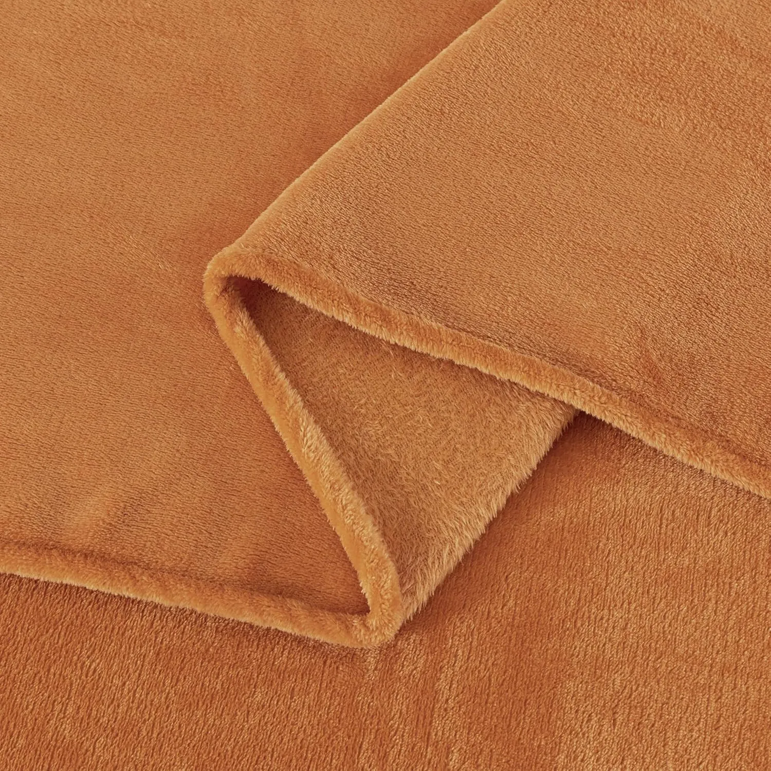 Chezmoi Collection Extra Soft Fleece Sheet Set Queen, Microplush Non-Pilling Velvety Bed Sheet, Deep Pocket - Lightweight All Season Warmth, Queen, Marigold
