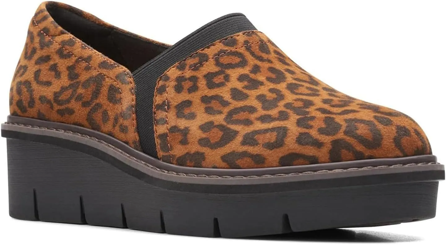 Clarks Women's, Airabell Mid Slip-On