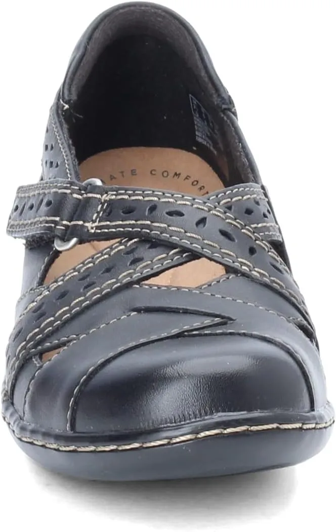 Clarks Women's Ashland Spin Q Slip-On Loafer