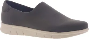 Comfortiva Cate Womens Slip On 6 BM US Smoke
