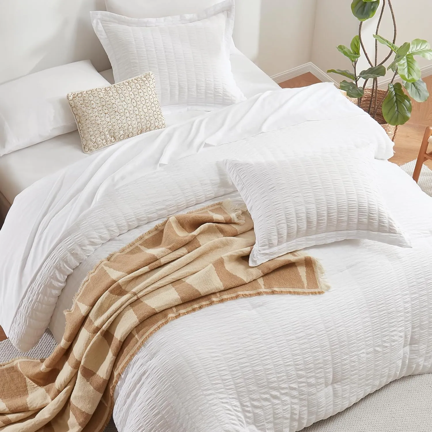 CozyLux Full Bed in a Bag White Seersucker Comforter Set - 7-Piece All Season Bedding with Comforter, Pillow Sham, Flat Sheet, Fitted Sheet and Pillowcase
