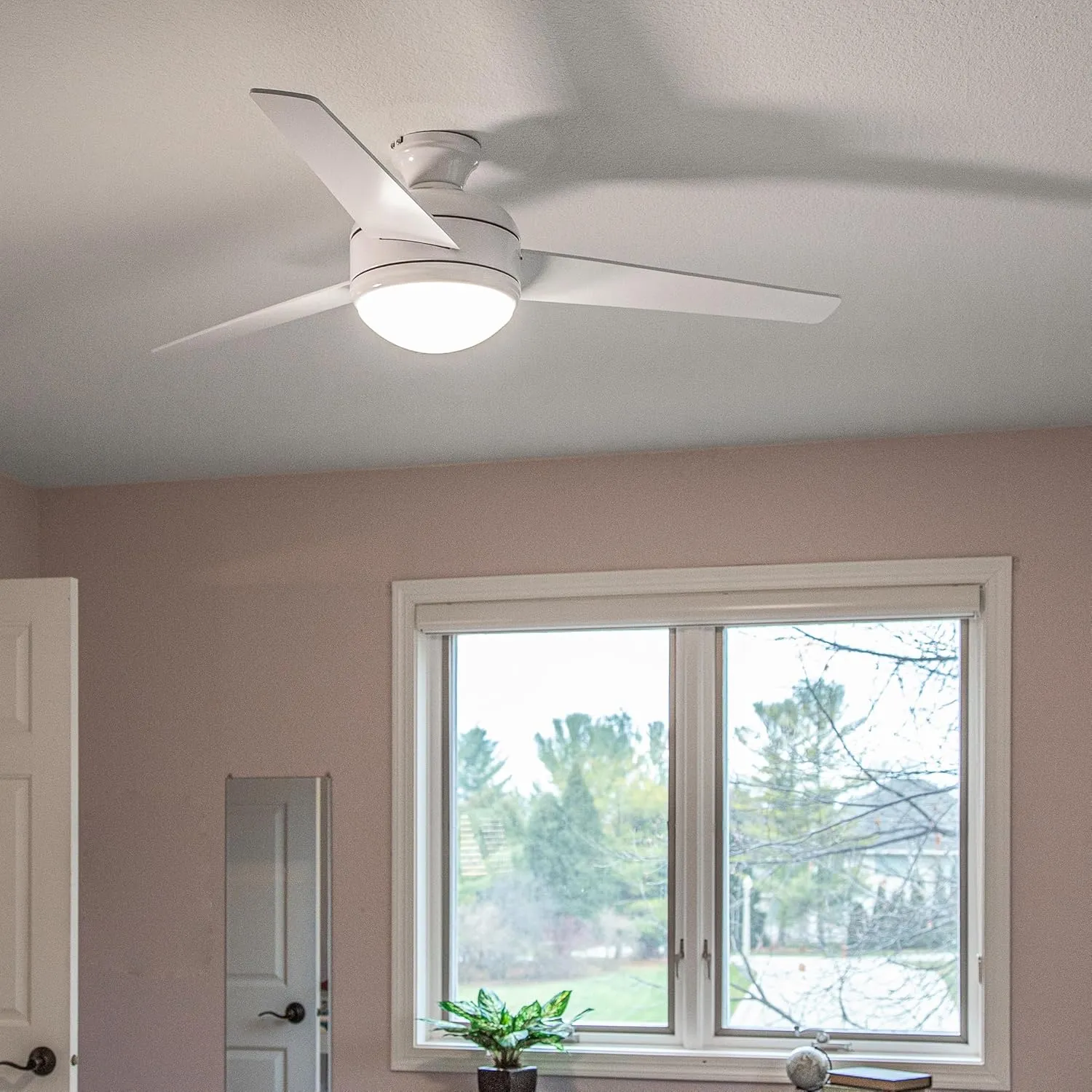 Design House 156513-WHT Treviento LED 52-inch Contemporary Indoor Ceiling Fan with LED Light Kit, 3-Blade, Reverse Airflow, Remote Control, White