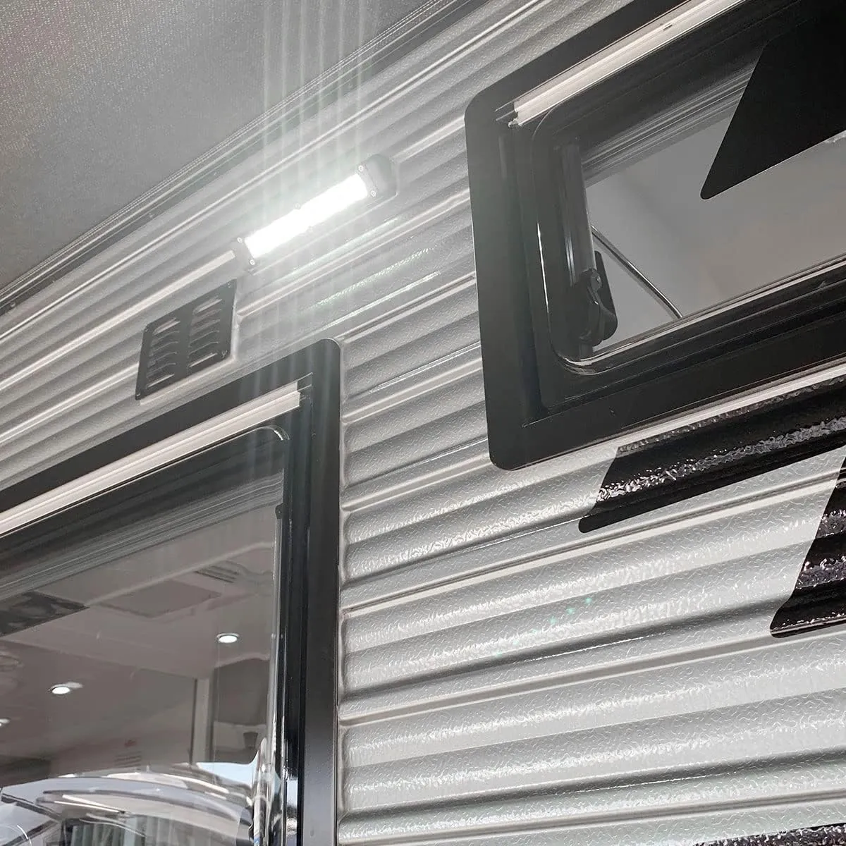 Dream lighting RV Exterior LED Porch Awning Light 12V 720LM RV Trailer Heavy Duty Cool White Lighting 7.8inch