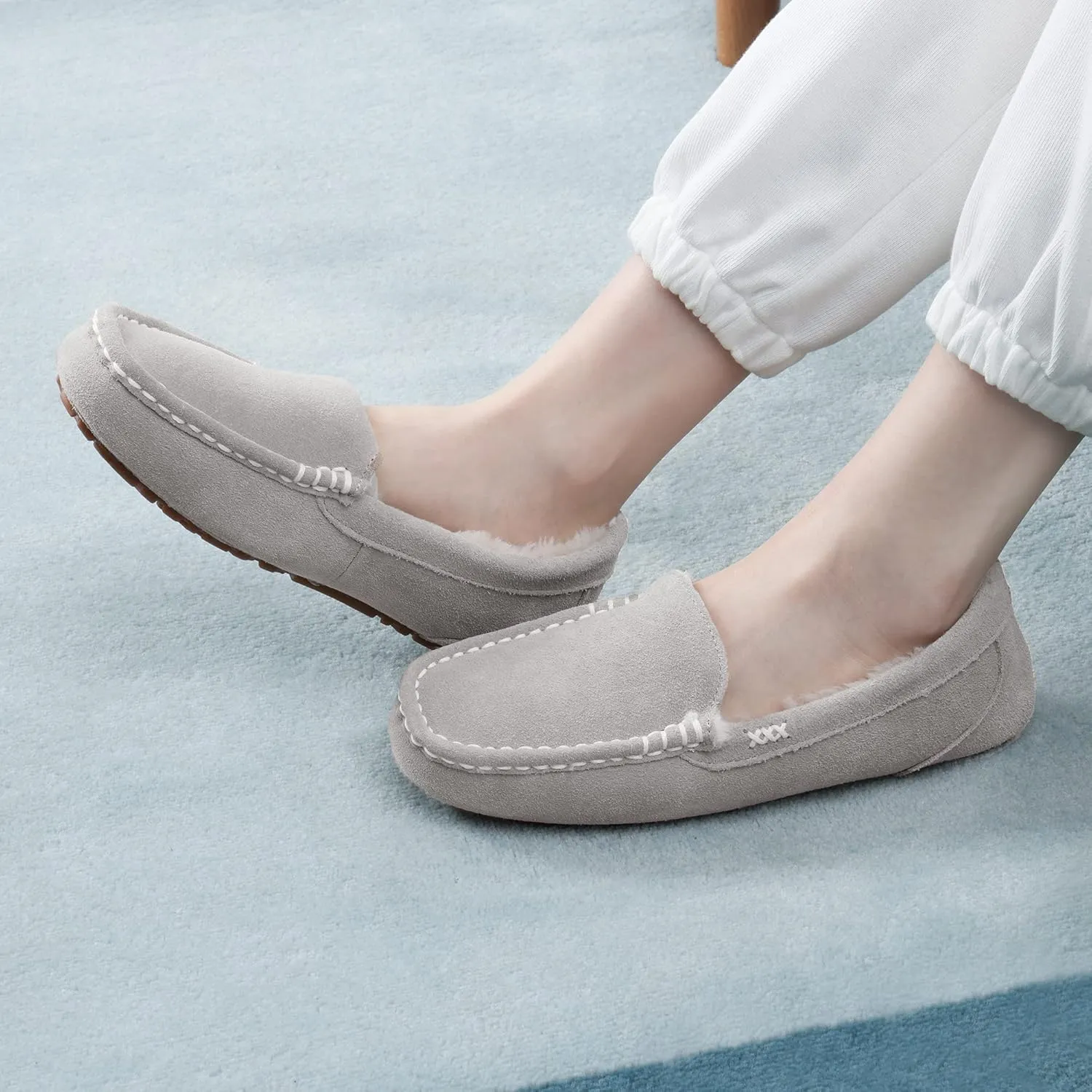 DREAM PAIRS Women's Fuzzy House Slippers Cozy Faux Fur Micro Suede Moccasins Slip on Loafer Shoes for Indoor and Outdoor