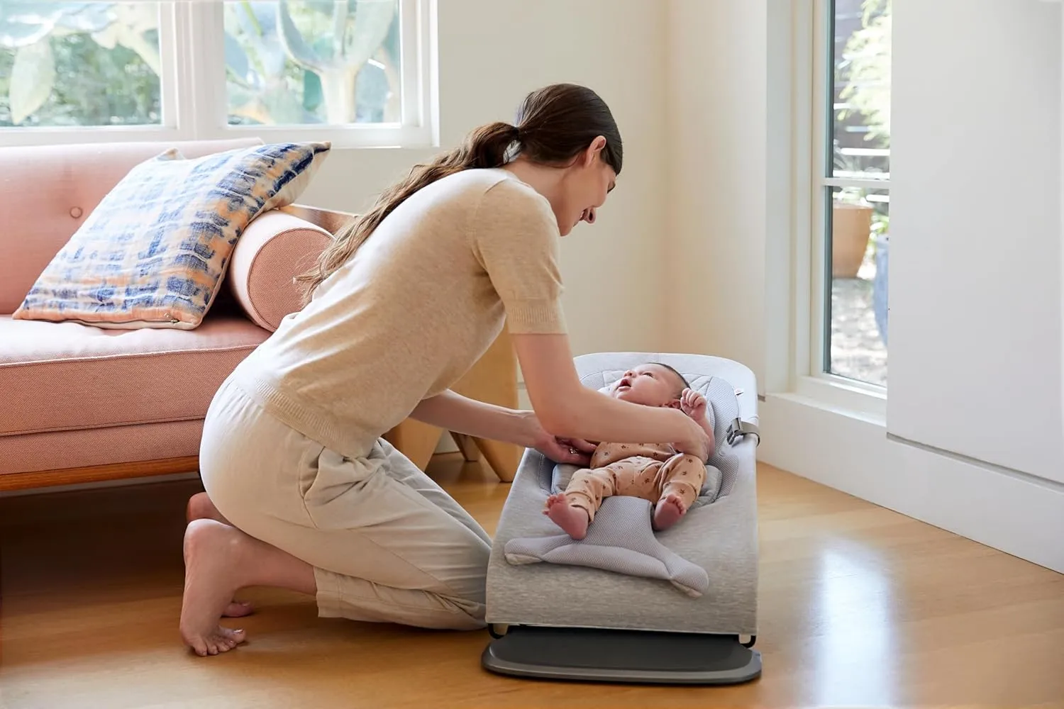 Ergobaby Evolve 3-in-1 Bouncer, Adjustable Multi Position Baby Bouncer Seat, Fits Newborn to Toddler, Light Grey