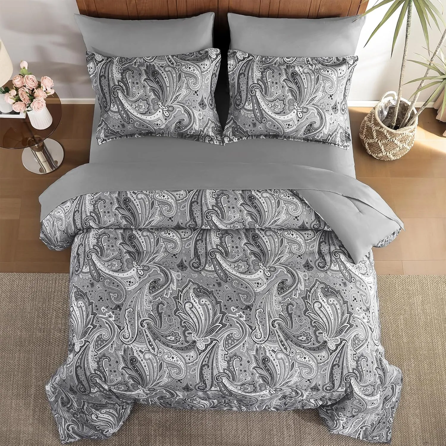 Grey Paisley Comforter Set Queen, 7 Piece Boho Paisley Dark Gray Bed in a Bag Comforter Set, Soft Microfiber Complete Bedding Set for All Season (90''x90)