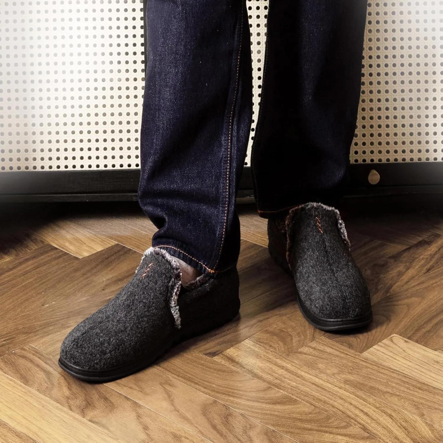 House Slippers for Men Moccasins - Memory Foam Indoor Outdoor Slip-on Loafers with Warm Soft Wool