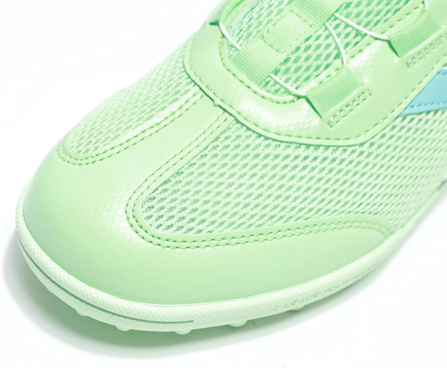 KELME Kids' Indoor Soccer Cleats, Breathable Mesh Turf Futsal Shoes, Turn-Lock, Boys Girls Football Baseball Softball Sneaker for Little/Big Kid