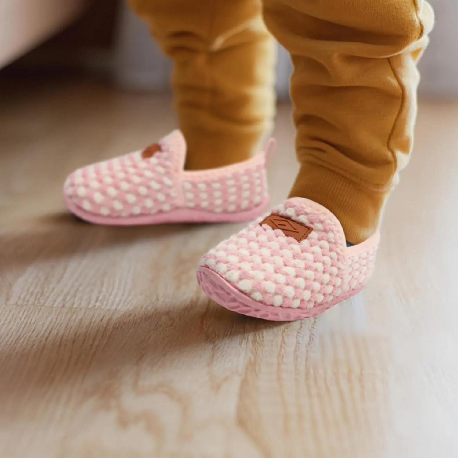 Lefflow Toddler Slippers Boys Girls House Shoes Slip on Baby Sock Shoes Lightweight Outdoor Walking Shoes
