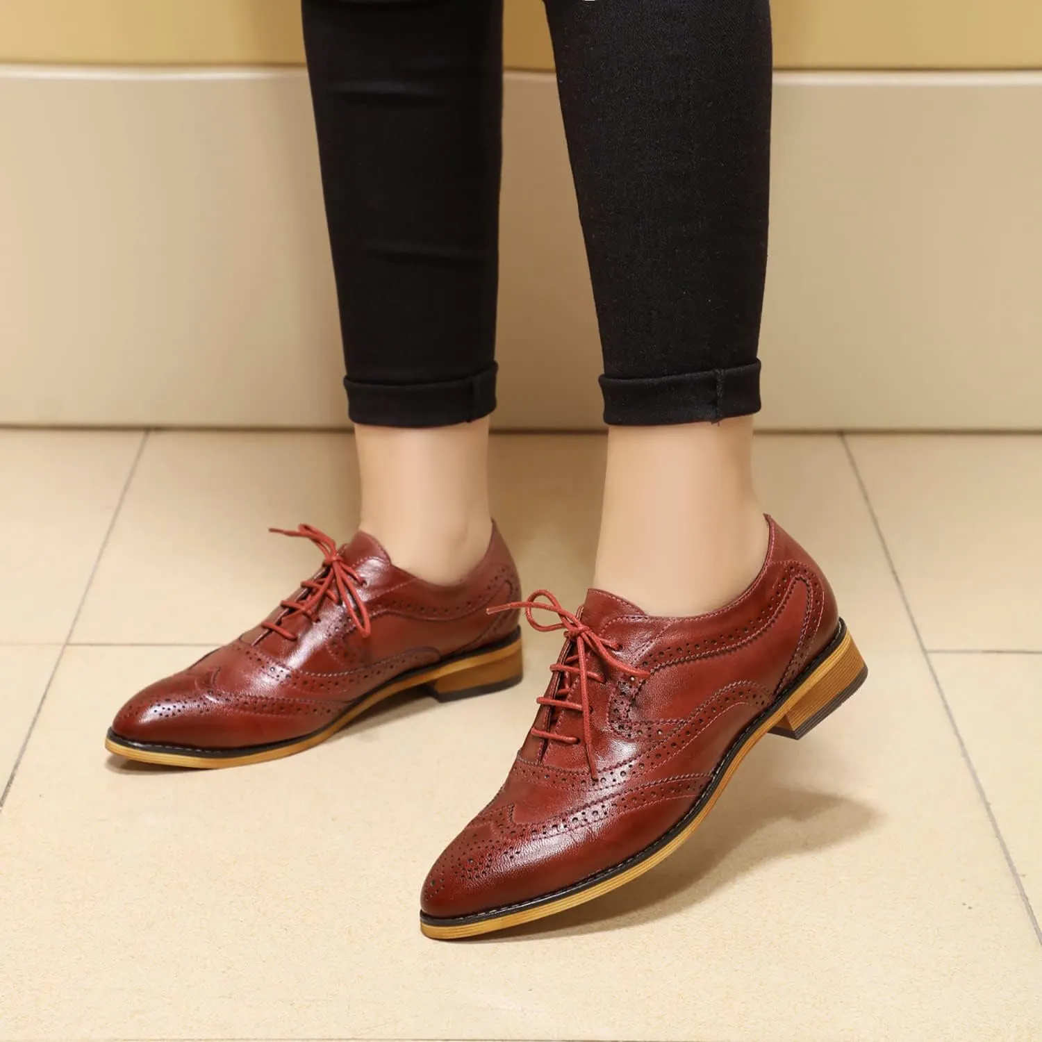 Mona flying Women's Perforated Oxfords Wingtip Brogue Lace up Leather Flat Office Work Shoes for Ladies