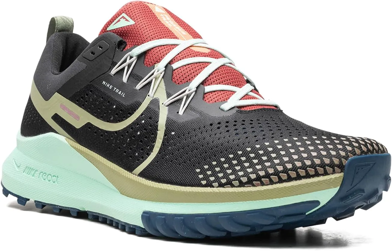 Nike Men's Sneaker, 7.5 US
