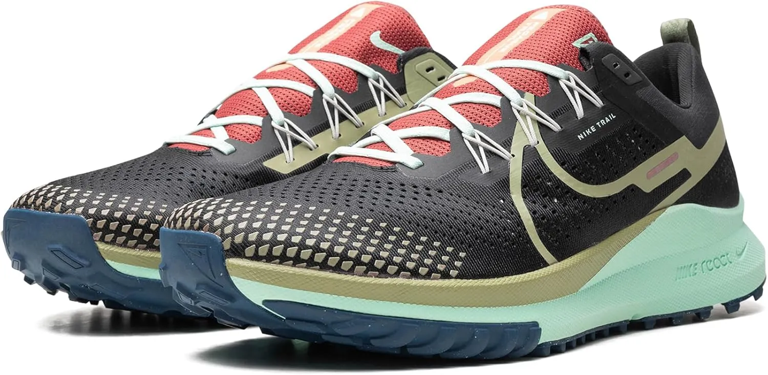 Nike Men's Sneaker, 7.5 US