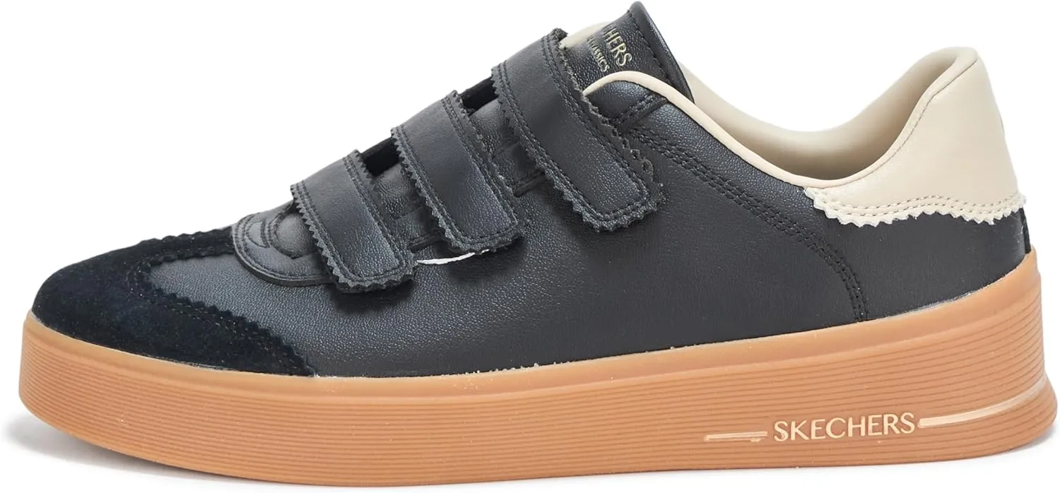 Skechers Women's Hiland-Perfect Trio Sneaker