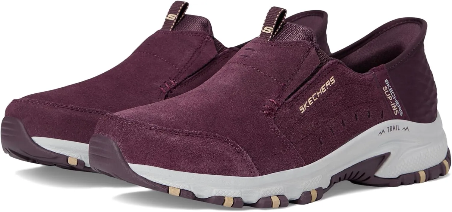 SKECHERS Women's Hillcrest-Sunapee Hands Free Slip-ins Sneaker
