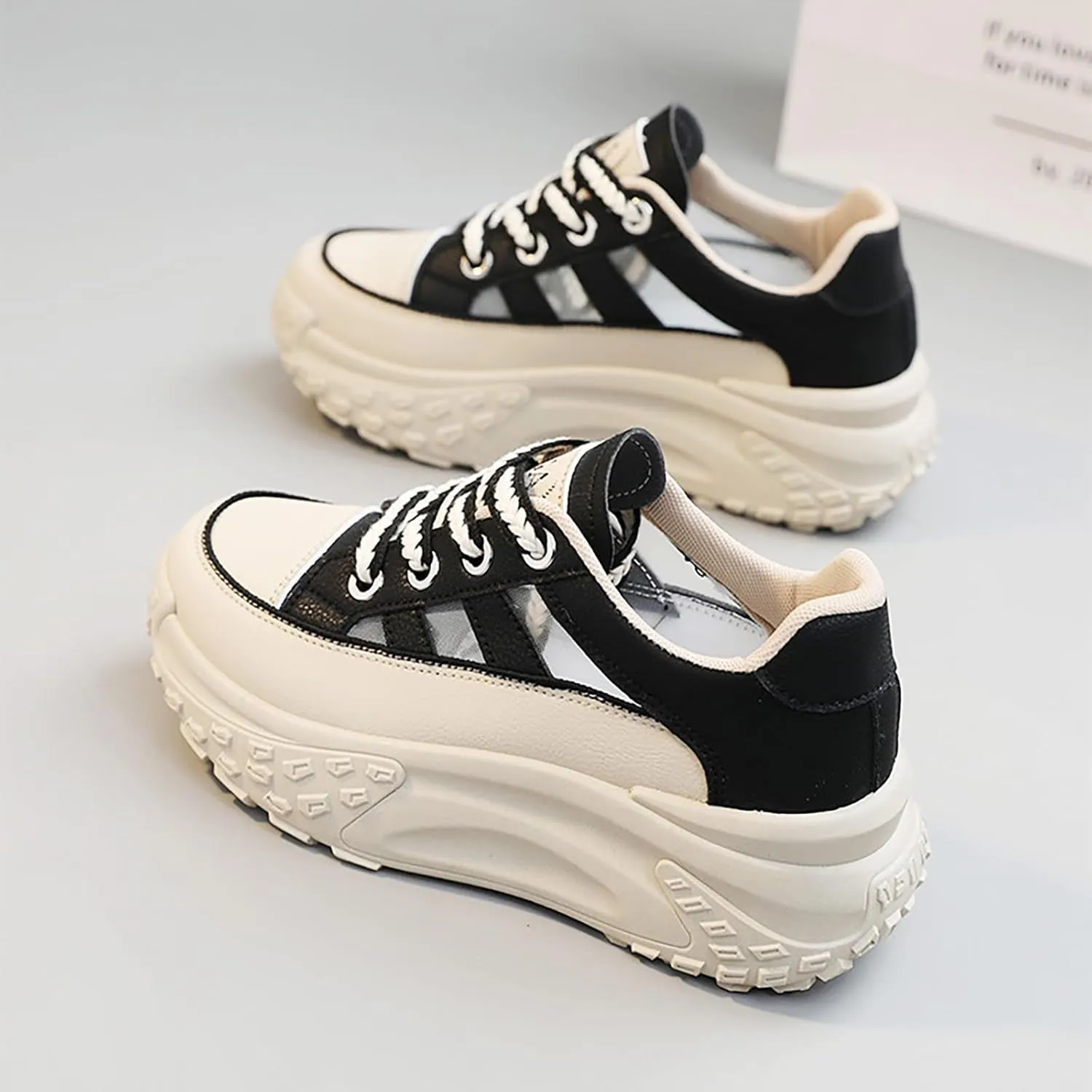 Sneakers for Women Lace Up Platform Non Slip Sports Shoes Breathable Hollow-Out Leather Running Shoes for Stylish Running Shopping