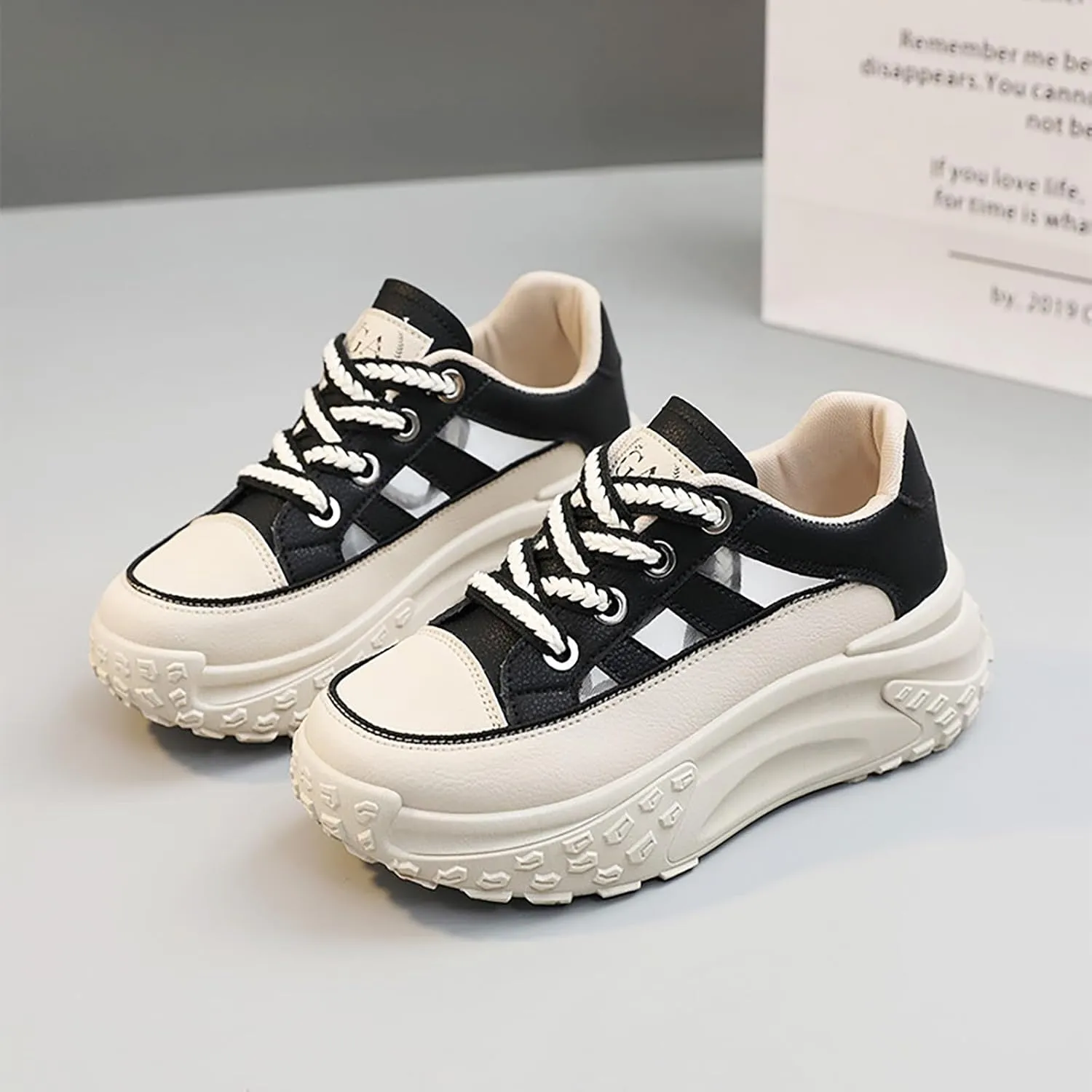 Sneakers for Women Lace Up Platform Non Slip Sports Shoes Breathable Hollow-Out Leather Running Shoes for Stylish Running Shopping