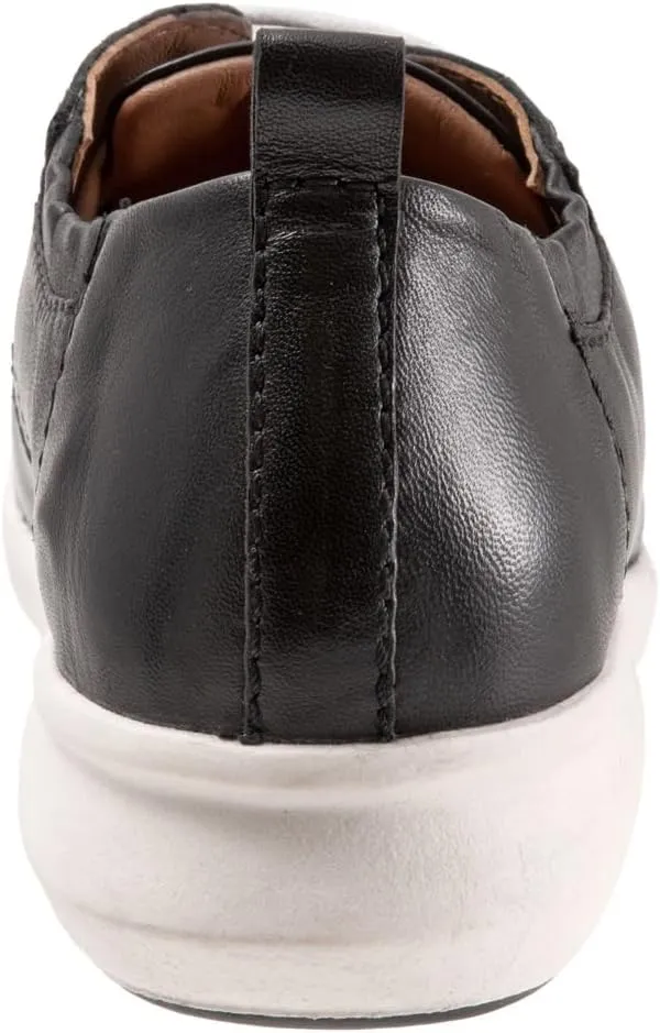 SoftWalk Women's Sneaker