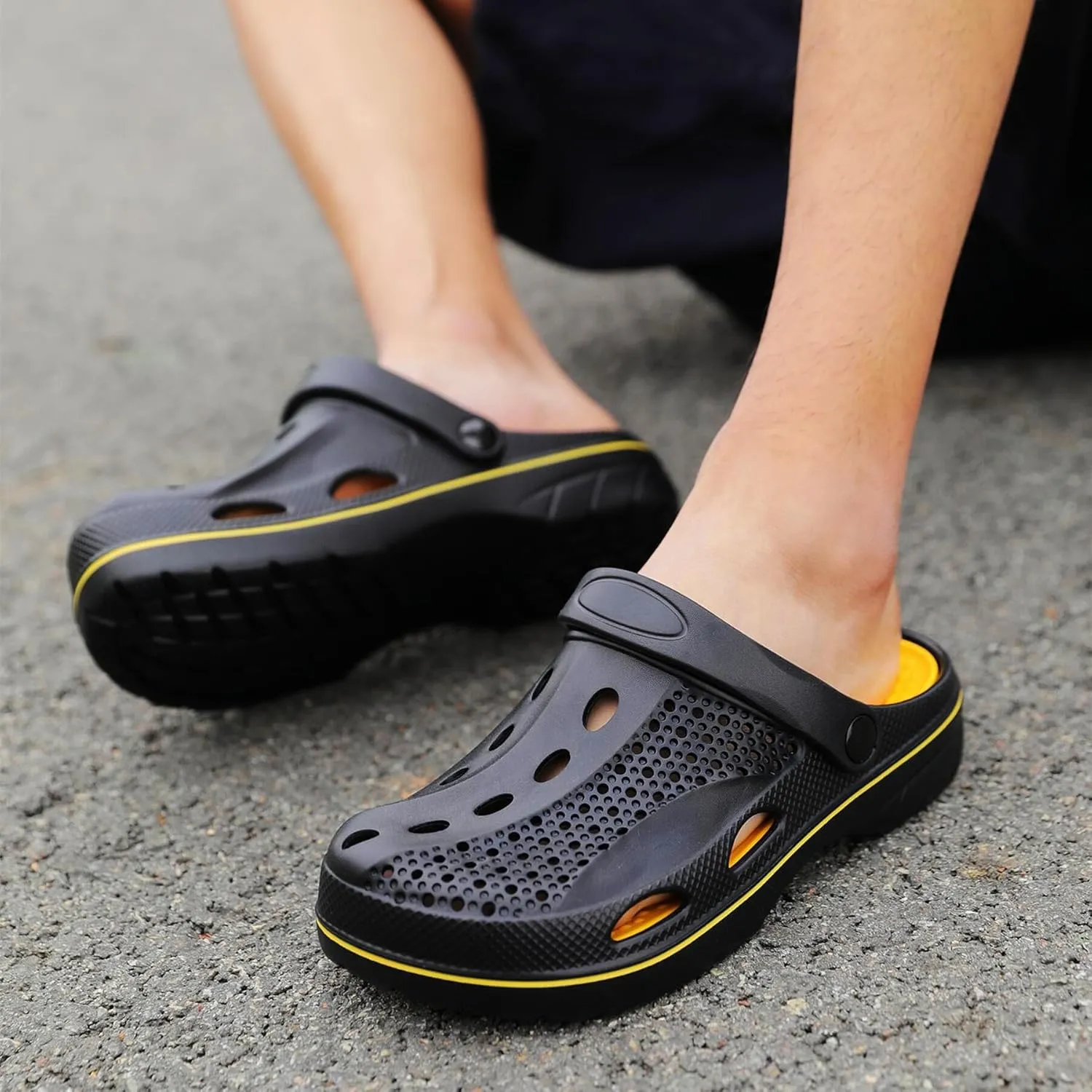 SOSOWHLTE Men's and Women's Arch Support Clogs Garden Shoes Slip-on Outdoor Beach Slippers with Removable Cushion Insole