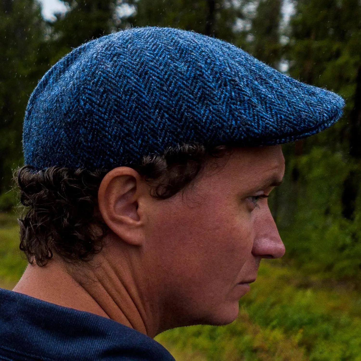 Sterkowski Rusty Duckbill Cap | Harris Tweed Flat Cap for Men and Women | 6 Panel Warm Breathable Scally Cap