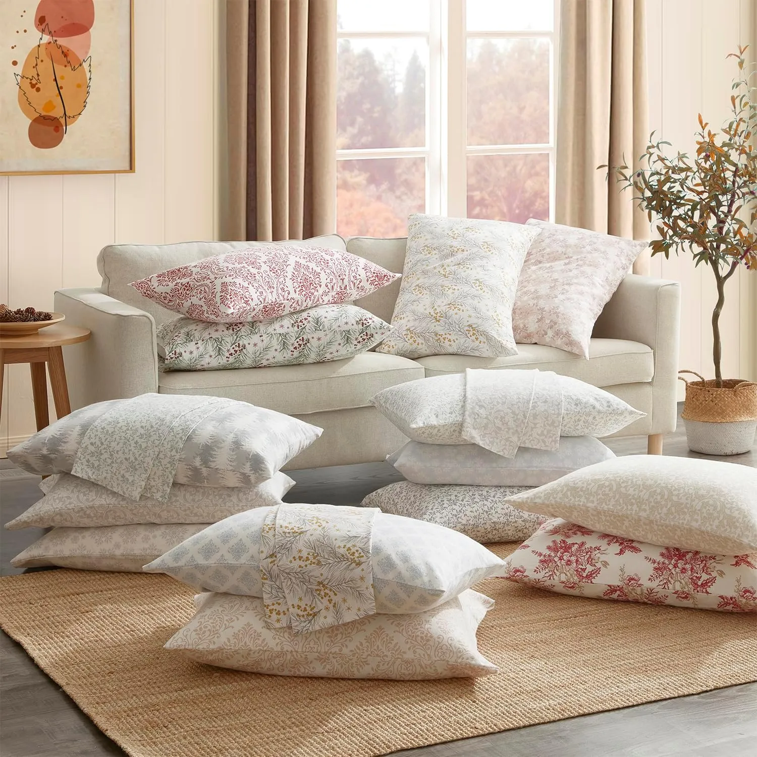 Tahari Home - Queen Sheets, 4-Piece Cotton Flannel Bedding with Matching Pillowcases, Brushed for Extra Softness, Cozy Home Decor (Damask Red, Queen)