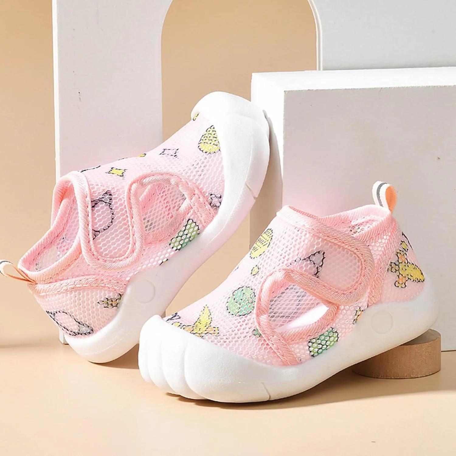 Toddler Water Shoes Barefoot Water Shoes for Kids Baby Wide Socks with Arch Support Breathable Toddler Sneakers Girls