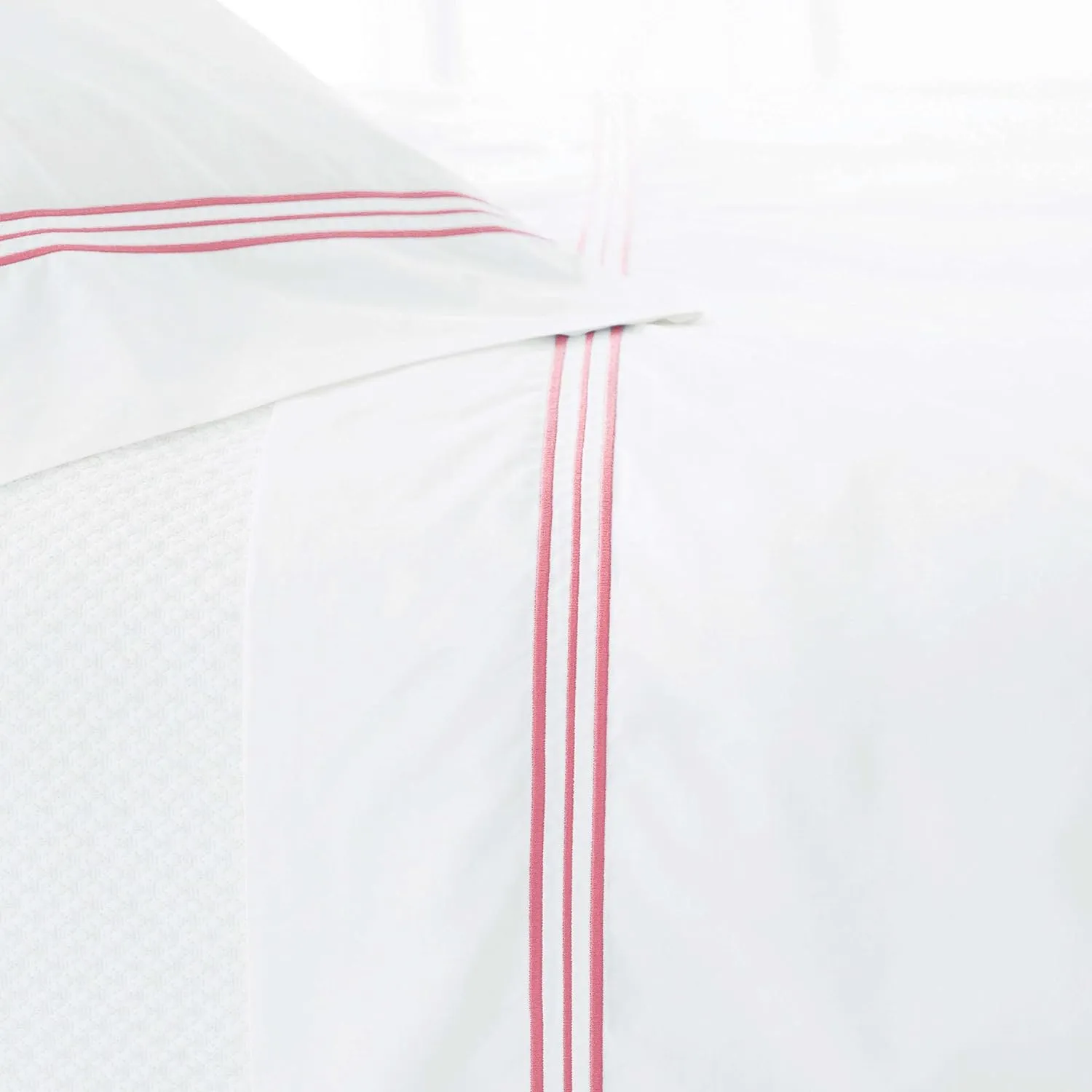 Trio Coral Flat Sheet, Full/Queen Size, Coral Solid Pattern