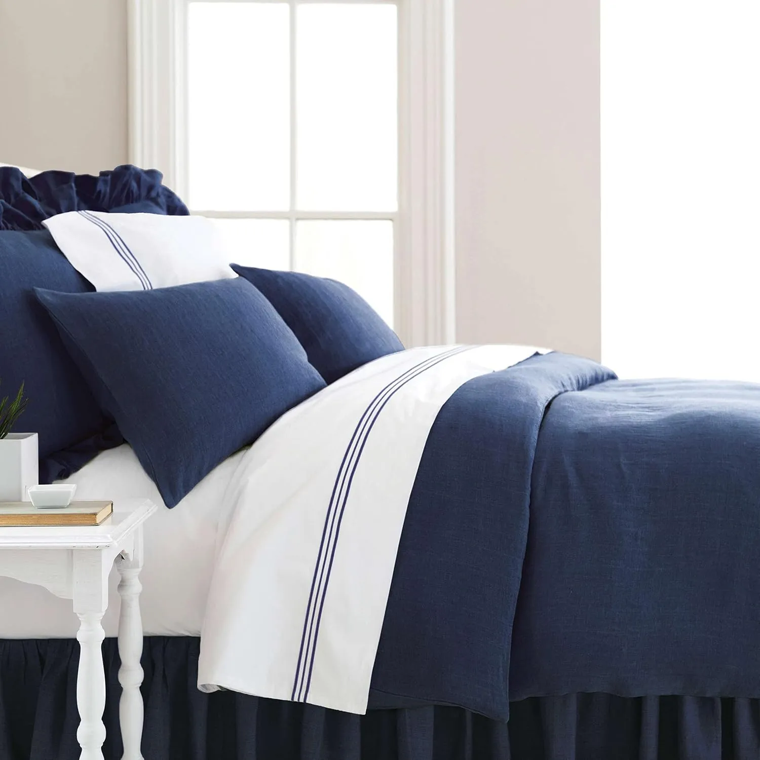 Trio Indigo Flat Sheet, Full/Queen Size, Blue Solid Pattern