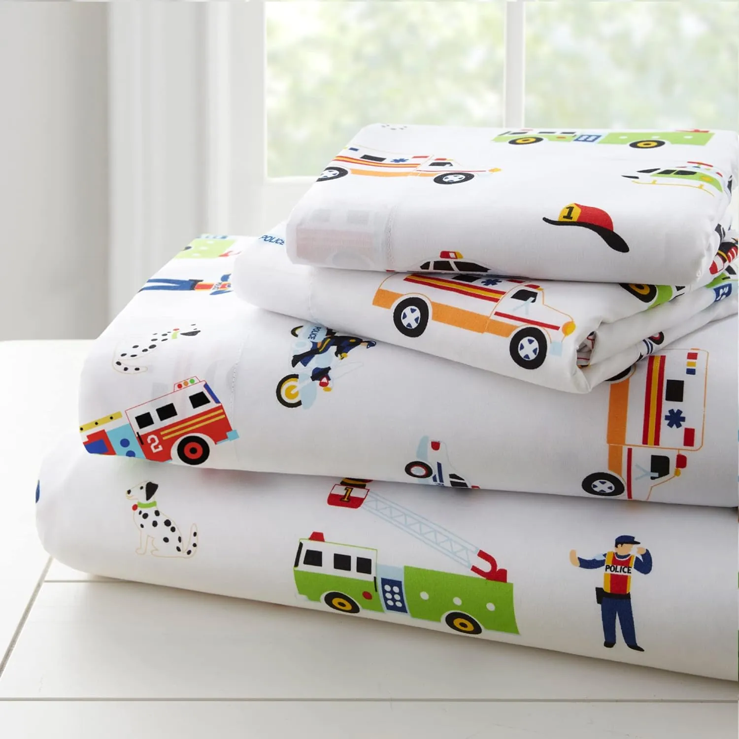 Wildkin Full Bed in a Bag – 7-Piece Microfiber Bedding Set with Comforter, Pillowcase & Sheets - Heroes