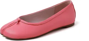 Women's Casual Round Toe Flats, Comfortable Slip-On Shoes with Soft Sheepskin Leather and TPR Non-Slip Sole, Low 1cm Heel, Stylish Cow Hoof Design