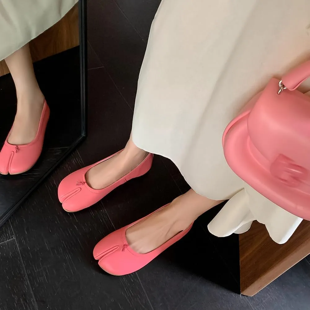 Women's Casual Round Toe Flats, Comfortable Slip-On Shoes with Soft Sheepskin Leather and TPR Non-Slip Sole, Low 1cm Heel, Stylish Cow Hoof Design