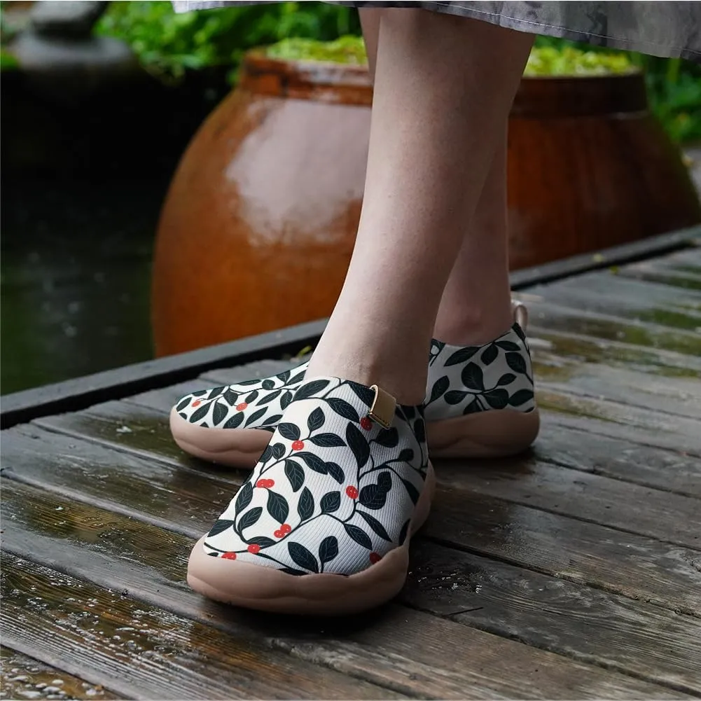 Women's Slip-On Shoes Comfortable Breathable Knit Casual Footwear Painted Travel Loafers Flowers Stylish