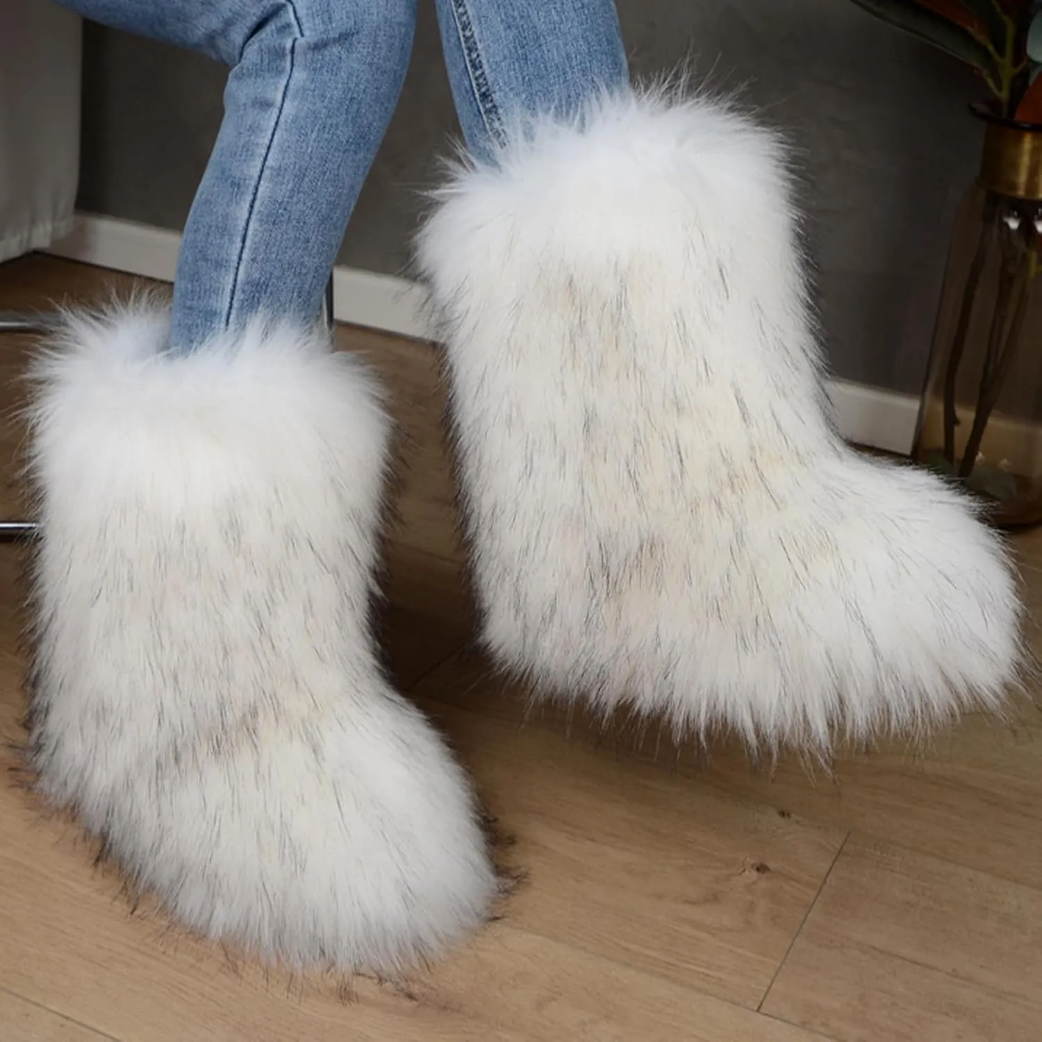YXCFEWD Fur Boots for Women Winter Fluffy Furry Boots for Girls Flat Heel Snow Boots